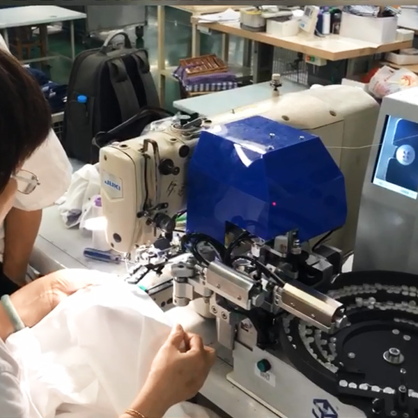 方向识别送扣机